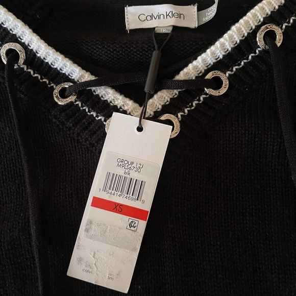 Women’s black Calvin Klein sweater size XS - Picture 3 of 4